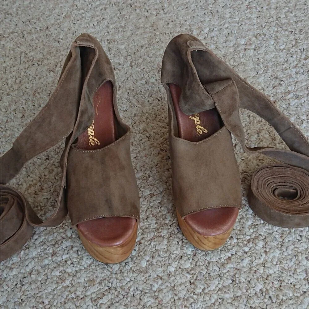 Free People Touch the Sky Clog in Taupe size 36.5
